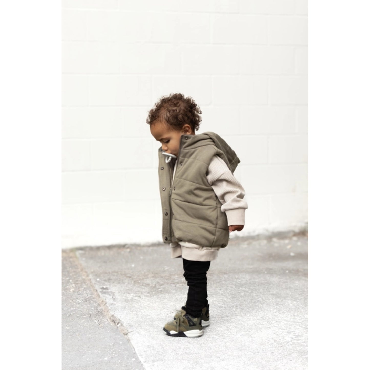 Hooded Puffer Vest | Army Green