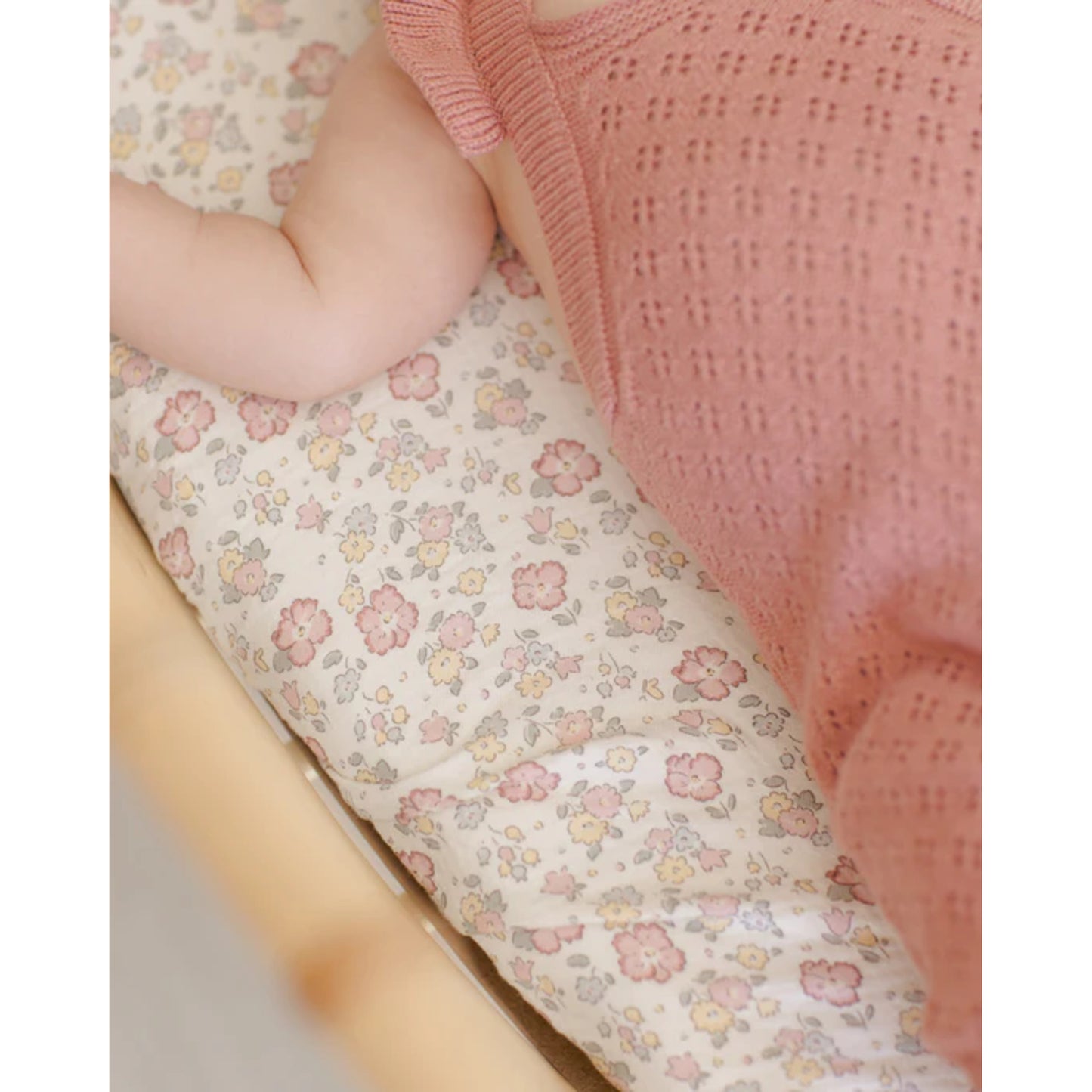 Woven Crib Sheet | Bloom